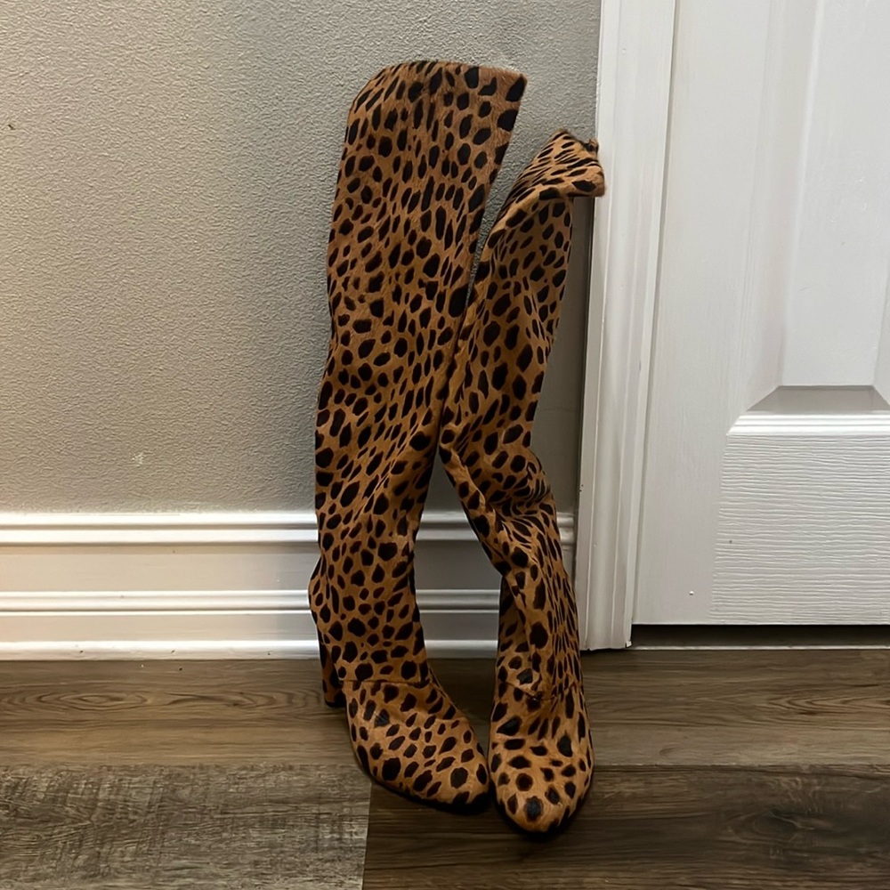 Antonio Melani. Style Calmma. Cheetah print. Knee high heeled boots.
